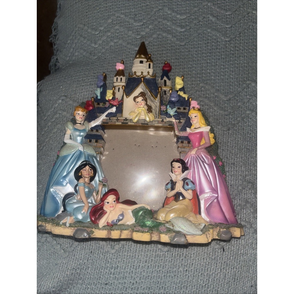 Disney Parks Authentic Princess Castle Walt 3D Photo Picture Frame